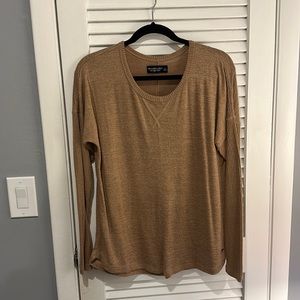 Abercrombie long sleeve tee Large